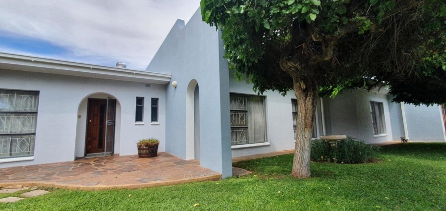 4 Bedroom Property for Sale in Oosterville Northern Cape